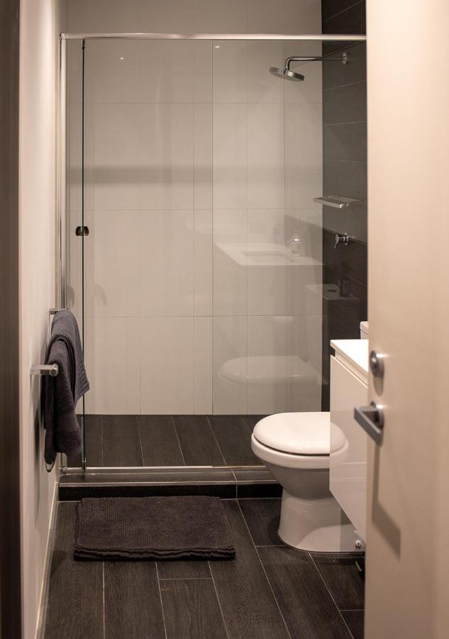Modern Quiet 1 & 2 Bed Apt Opposite Albert Park Мельбурн Екстер'єр фото