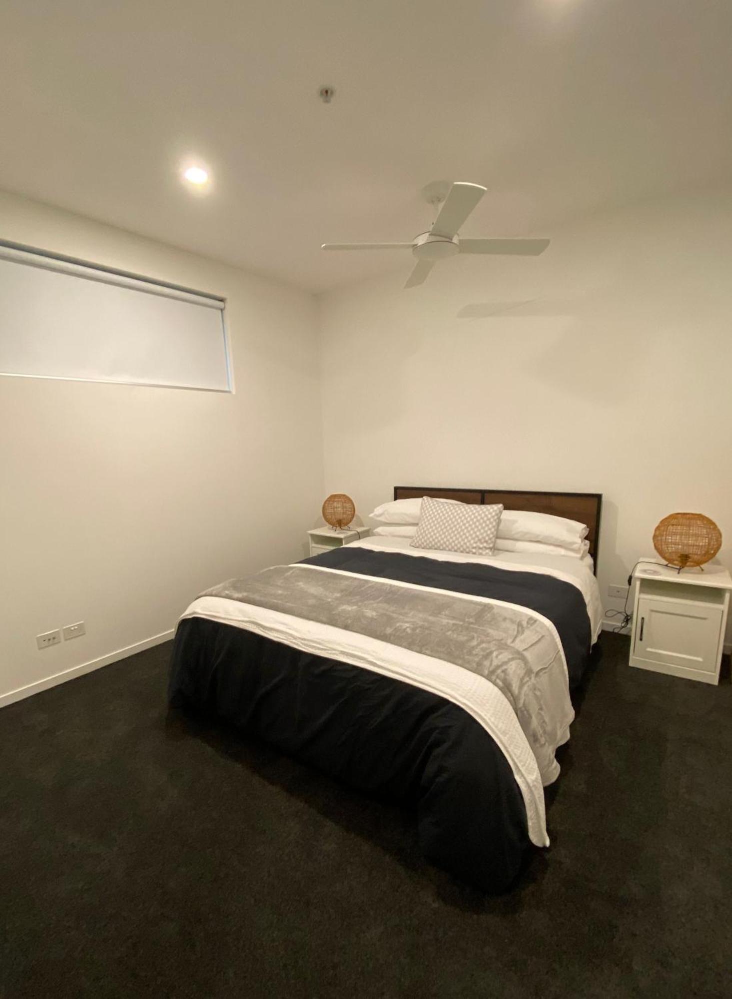 Modern Quiet 1 & 2 Bed Apt Opposite Albert Park Мельбурн Екстер'єр фото